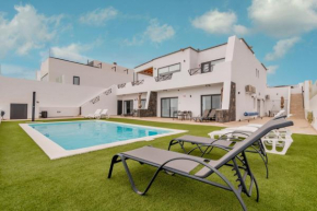 Saltwater Heated pool aircon adult only